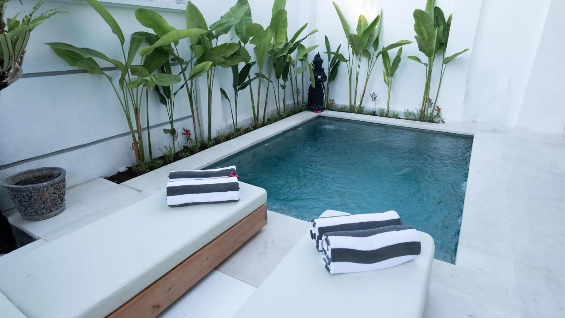Villa Dimaz Seminyak 0*,